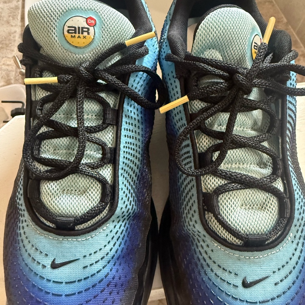 Nike Air Max Gradient Blue and Black Shoes